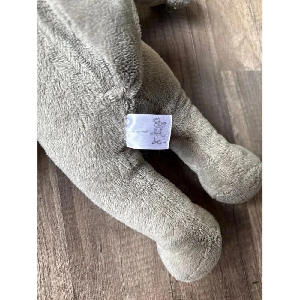 Great Wolf Lodge Violet the Wolf Plush
